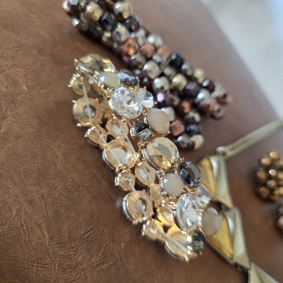 Neutral With Flare Bundle - Picture 2 of 11